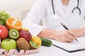 Difference Between Dietitian & Nutritionist